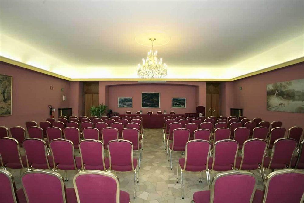 Hotel De Paris Terni Buitenkant foto