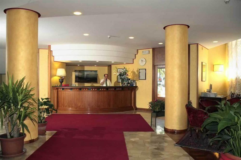 Hotel De Paris Terni Buitenkant foto