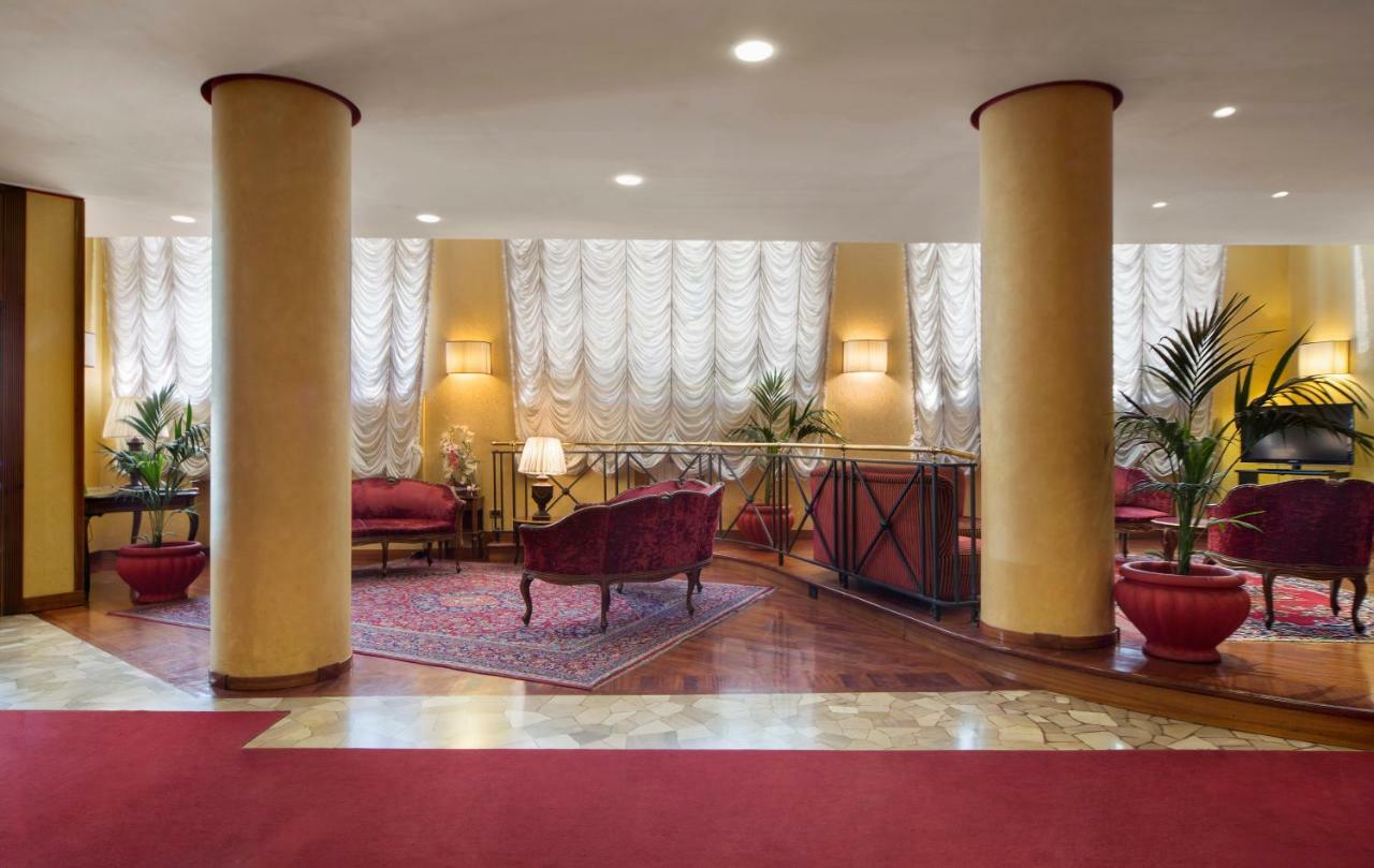 Hotel De Paris Terni Buitenkant foto